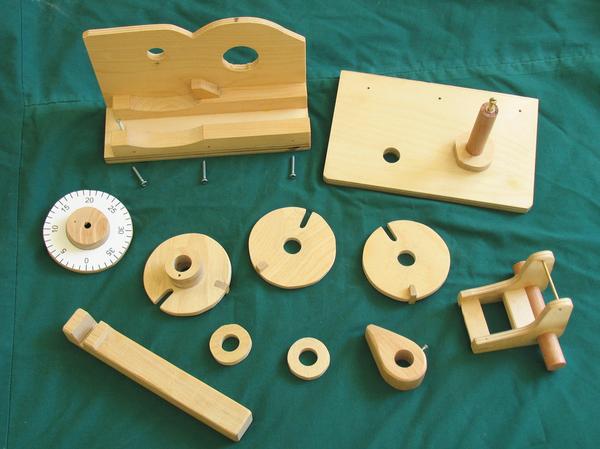 Wooden combination lock plans