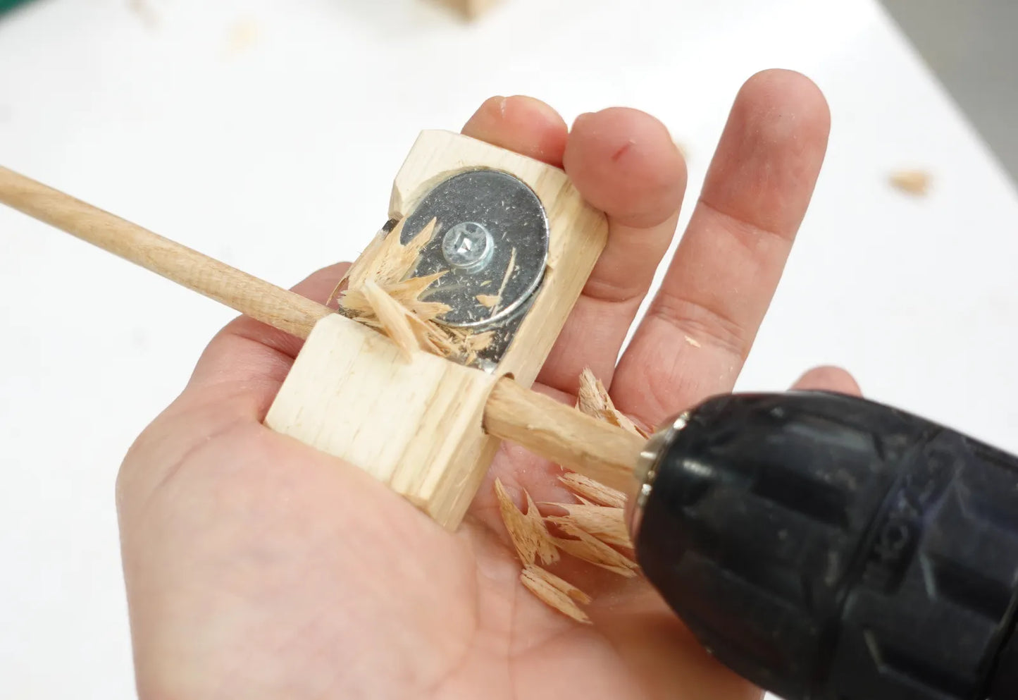 1/4" Dowel maker